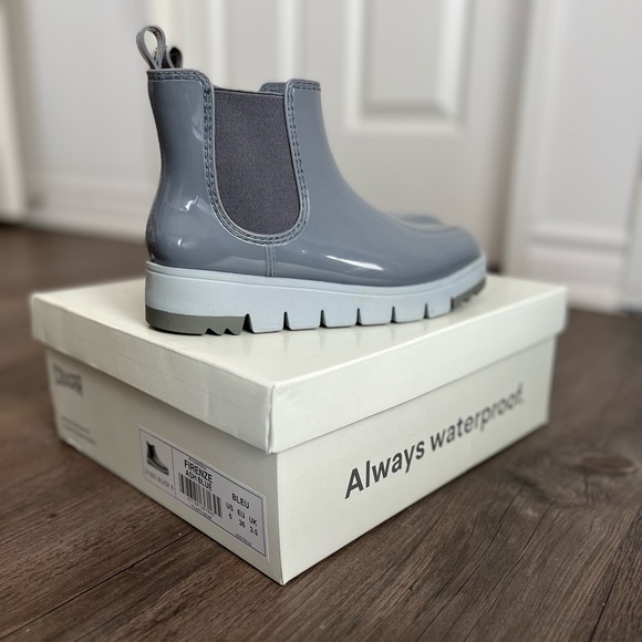 Cougar Chelsea Grey Rain Boots - Picture 2 of 3